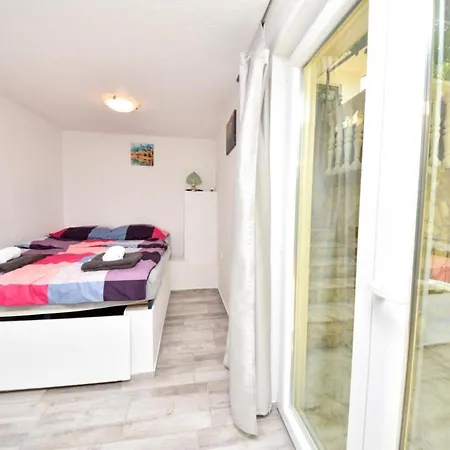 Robi & Kristina - One Bedroom With Sea View A1 * Benkovac