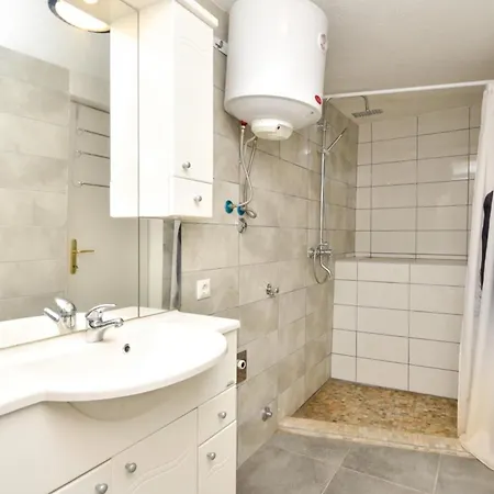 Lejlighed Robi & Kristina - One Bedroom With Sea View A1 Benkovac