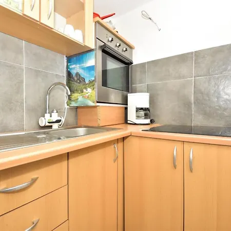 Robi & Kristina - One Bedroom With Sea View A1